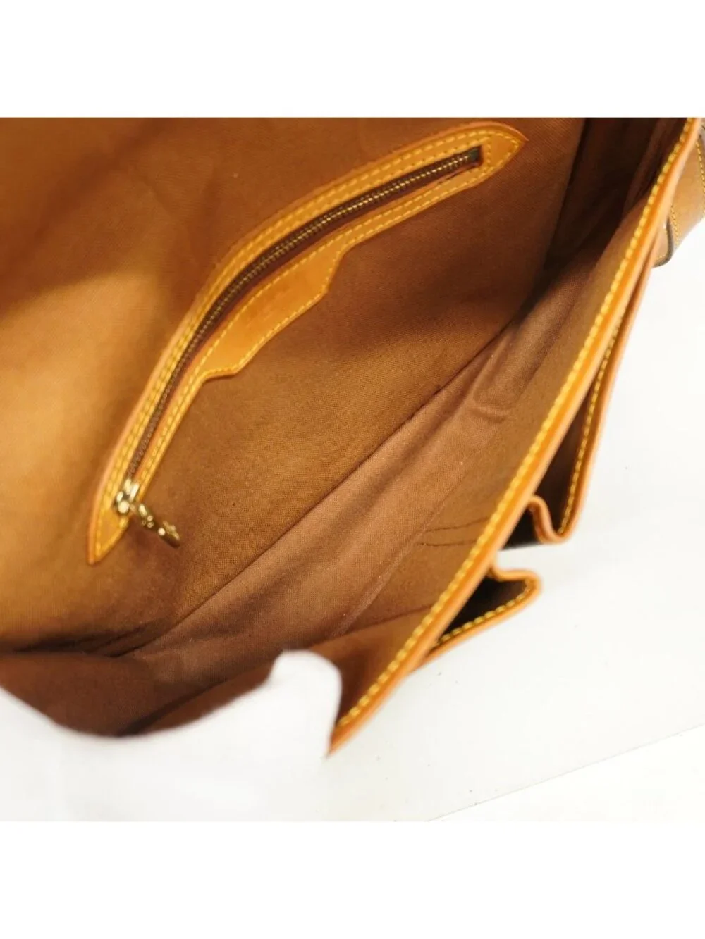 Louis Vuitton Shoulder Bag Monogram Gibeciere MM Brown